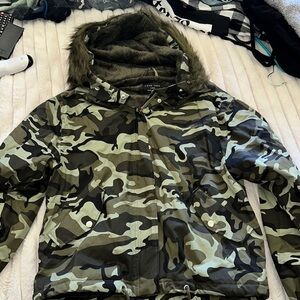 Size large camo, print, fuzzy inside bomber jacket